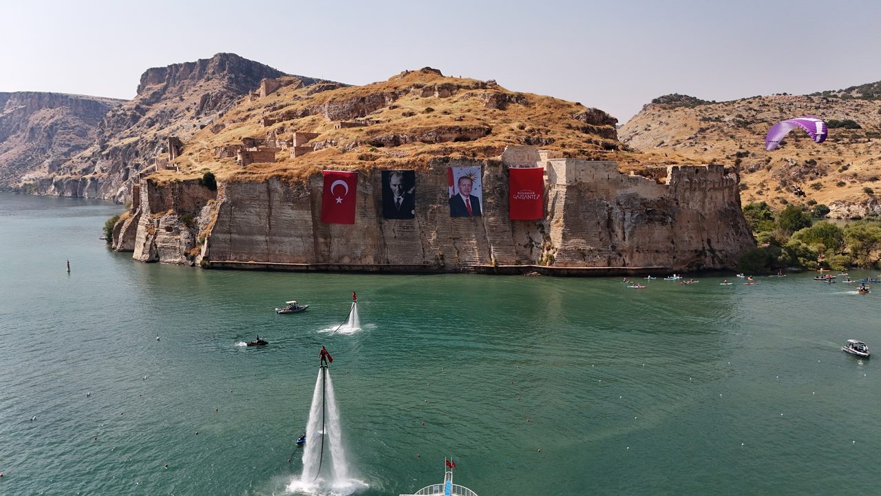 Rumkale'de 7. Uluslararası Su Sporları Festivali 4 bin 440 sporcuyu bir araya getirdi