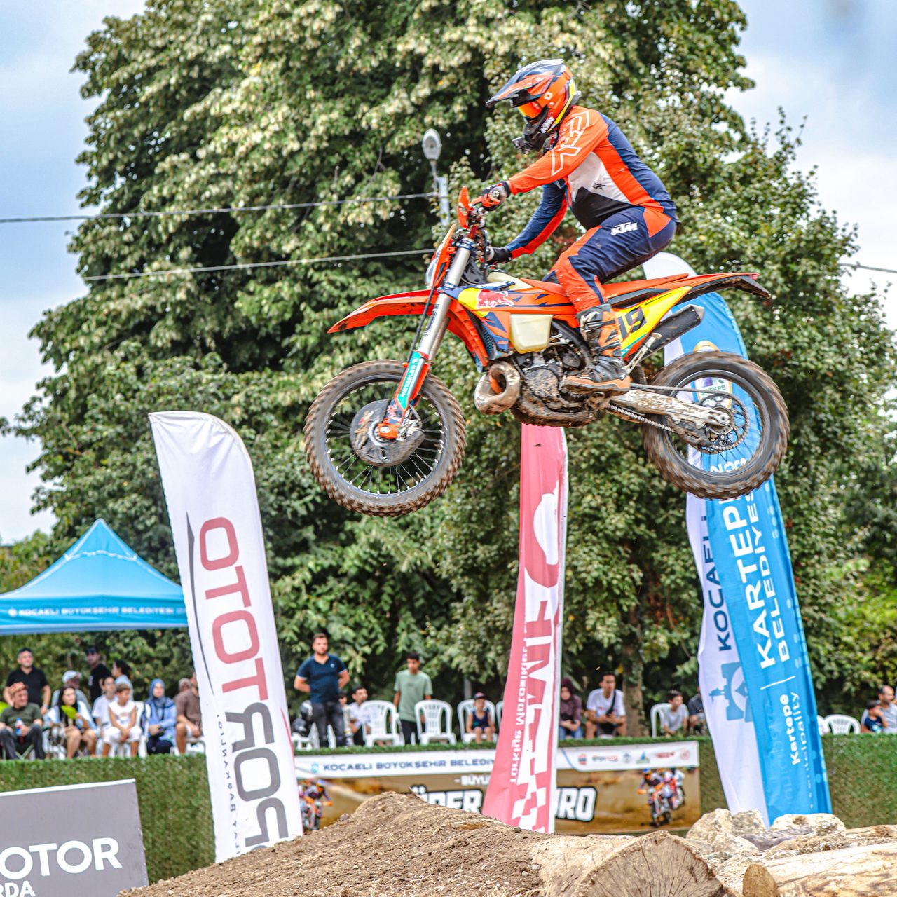 Kartepe'de Süper Enduro Şampiyonası ikinci ayak gerçekleştirildi