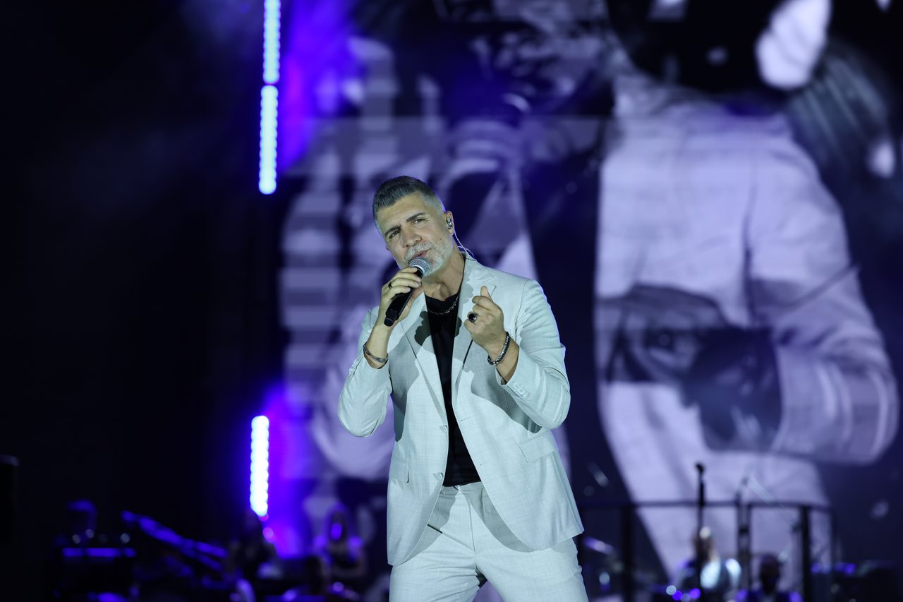 Özcan Deniz, Konya Kültür Yolu Festivali'nde konser verdi