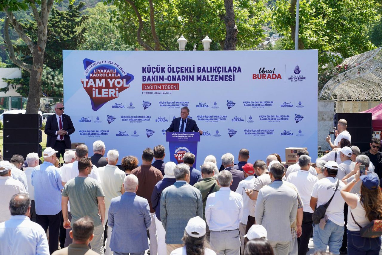 İBB, küçük ölçekli balıkçılara malzeme desteği dağıttı