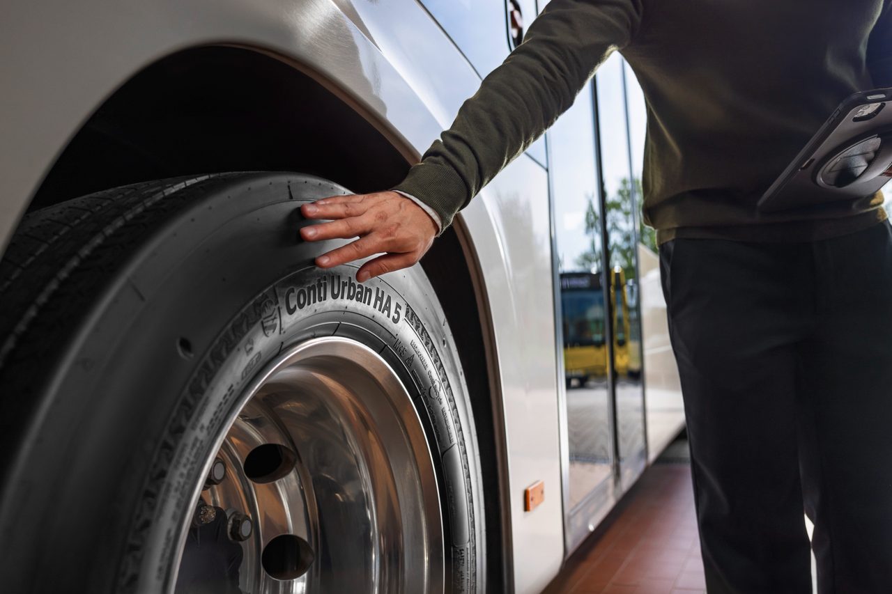 Continental'in 5. Nesil Otobüs Lastikleri Türkiye'de Toplu Ulaşımı Dönüştürüyor