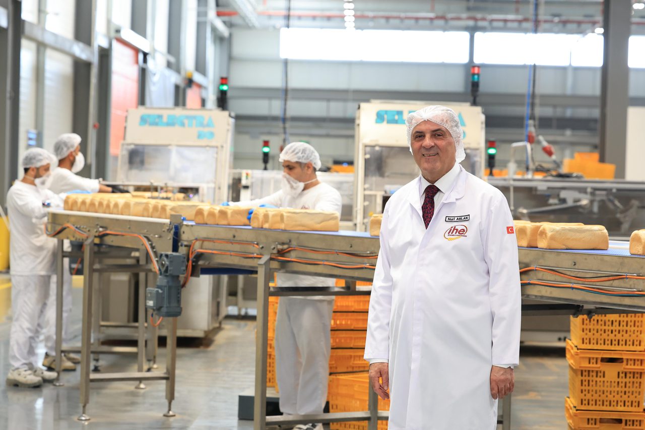 Ahmet İsvan Halk Ekmek Fabrikası'nın 3. Hattı Hizmete Açıldı
