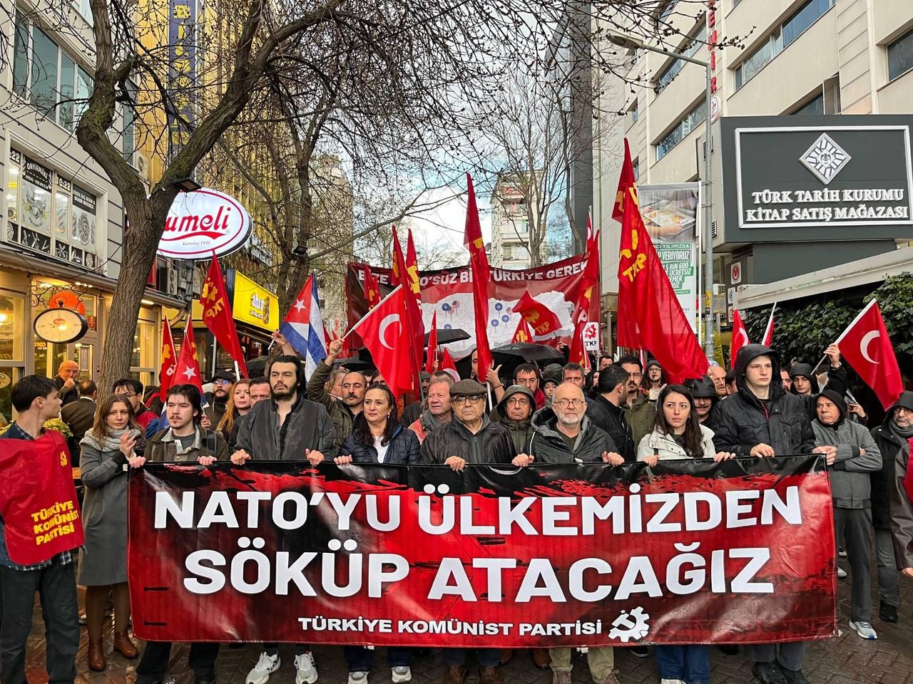 TKP, NATO zirvesi öncesi Valilik yasağına dava açtı