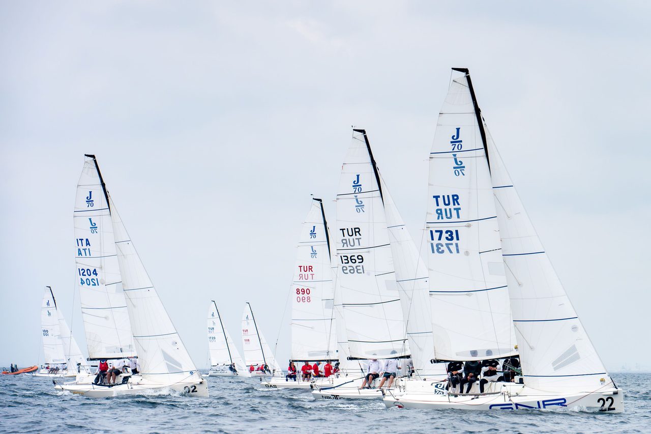 TAYK-Eker Olympos Regatta'da J70 etabı sona erdi