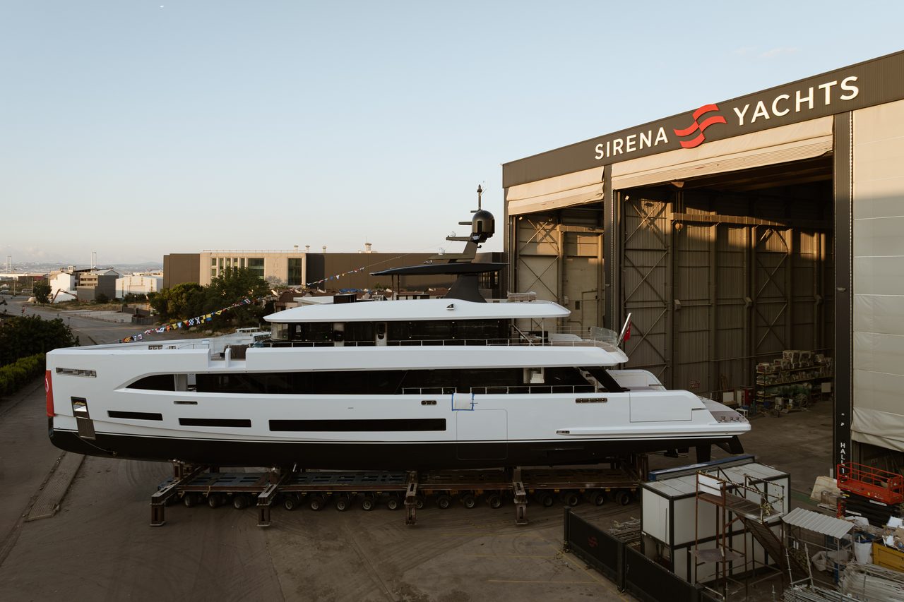 Sirena 42M Suya İndi, Monaco Prömiyeri Öncesi Satıldı