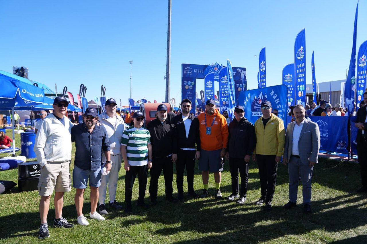 9. Uludağ Premium Ultra Trail'de 25 ülkeden 3 bin sporcu yarıştı