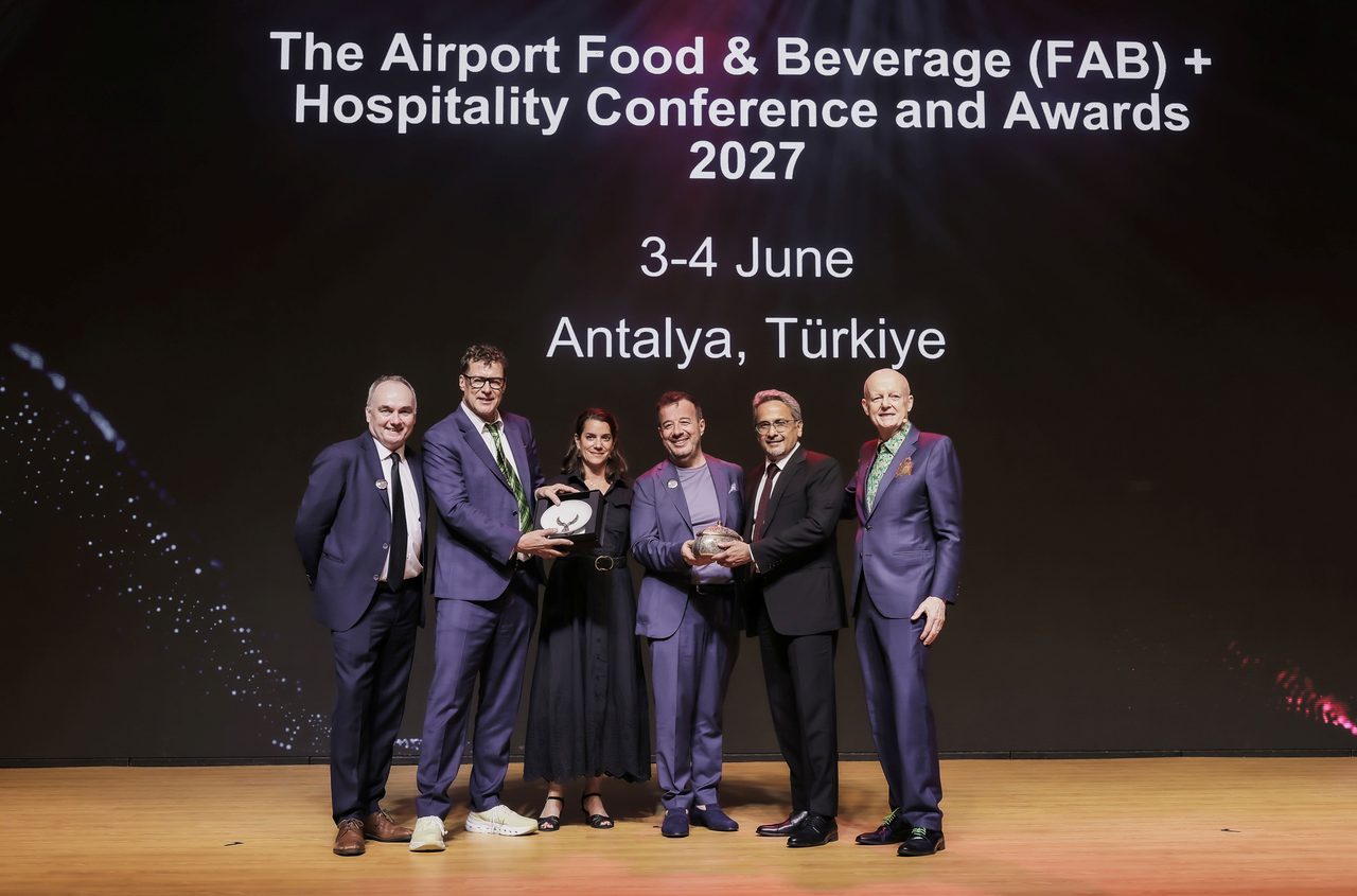 Antalya Havalimanı, yiyecek-içecek hizmetlerinde Avrupa'nın en iyisi seçildi