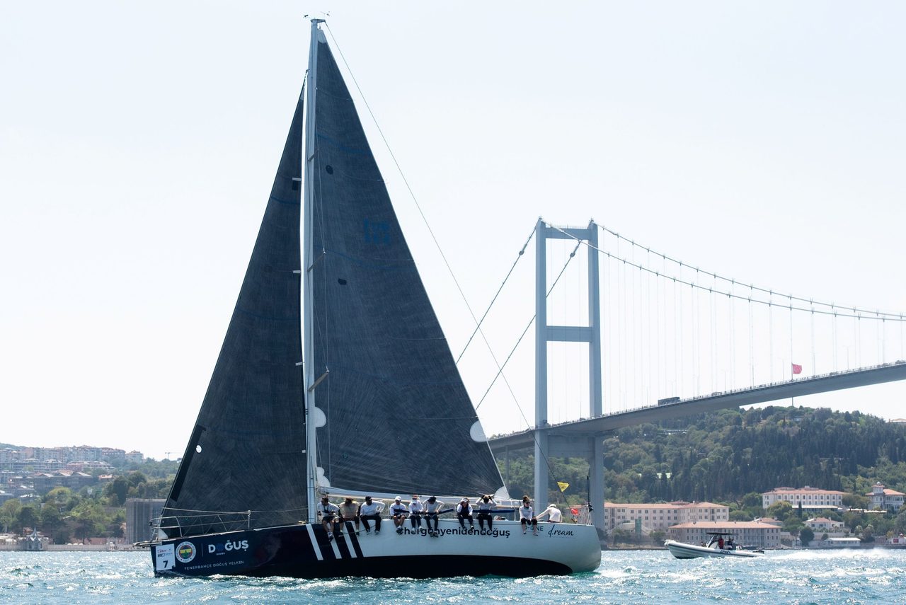 14. TAYK–Eker Olympos Regatta final etabına girdi: Yat sınıfları İstanbul Boğazı'nda mücadele edecek