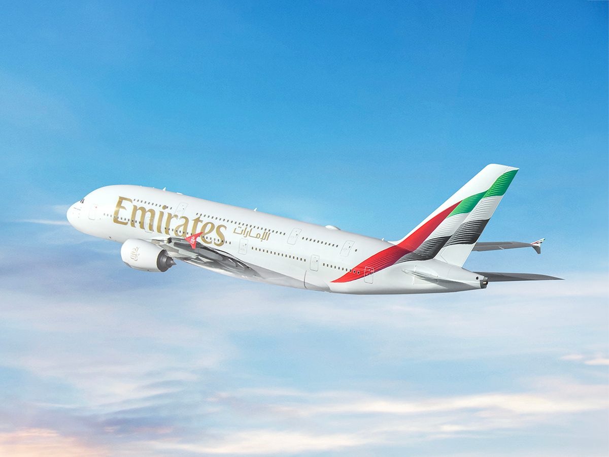 Emirates yolcularına sınırsız tarih değişikliği ve düşük iade ücretleri sunuyor