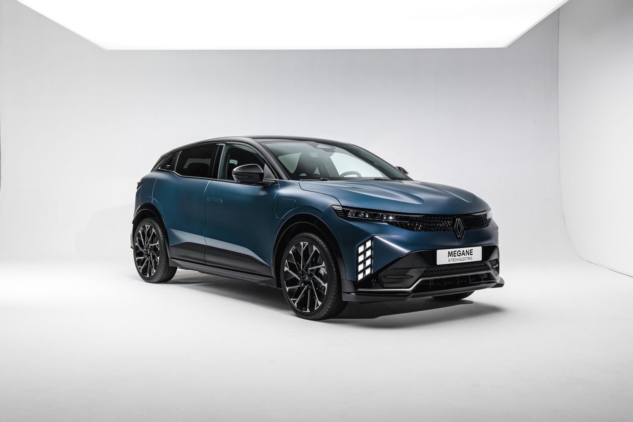 Renault Yeni Megane E-Tech'i Tanıttı: 500 Km Menzil ve 220 Hp Güç