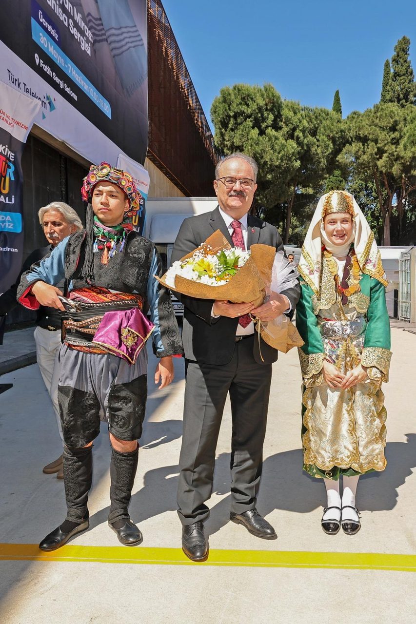 Manisa'da Türkiye Kültür Yolu Festivali başladı