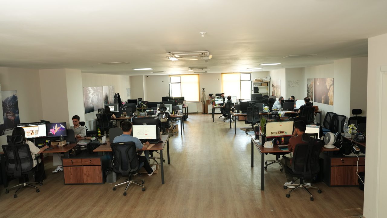 E-ticarette genç kadralar hızlı büyümeyi sağlıyor