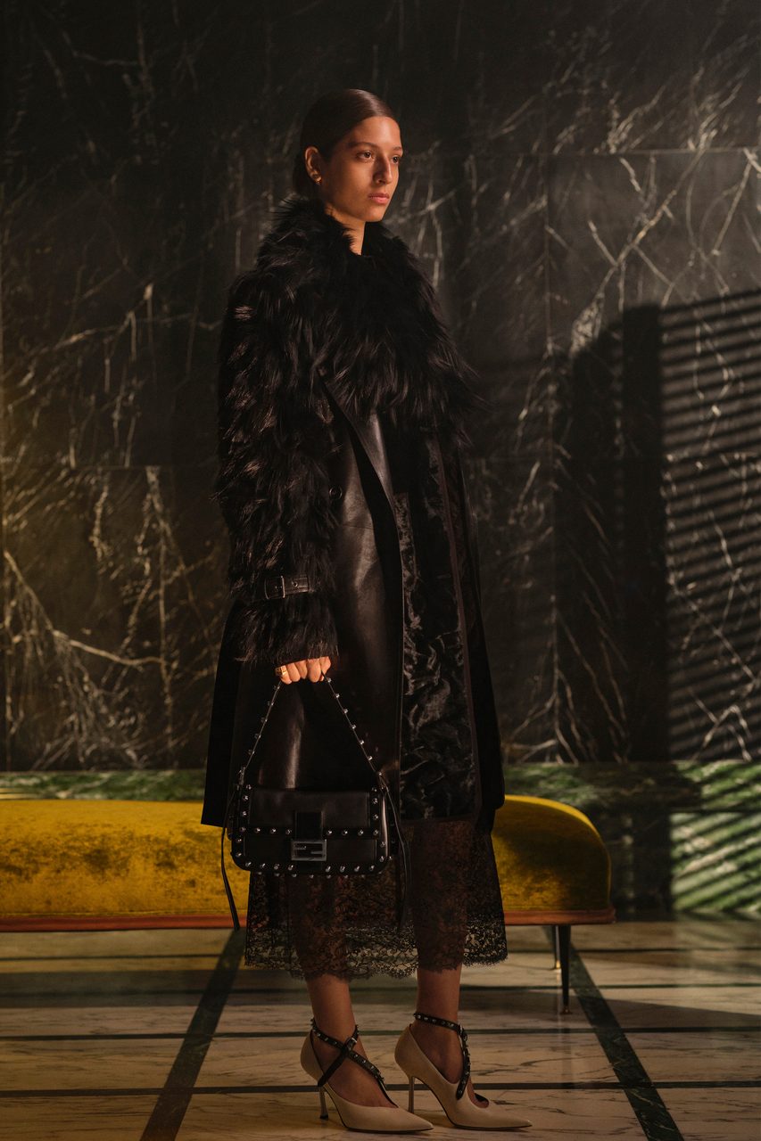 FENDI Cruise 2027: Maria Grazia Chiuri'nin İlk Koleksiyonu Tanıtıldı