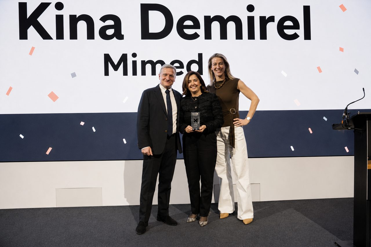 Mimeda Genel Müdürü Kına Demirel'e Londra'da Uluslararası Ödül