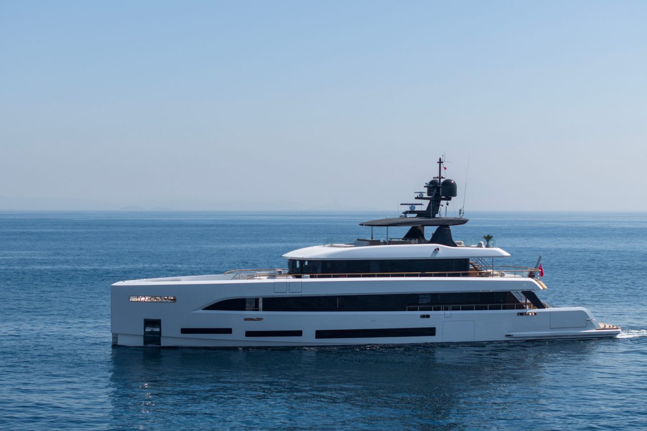 Sirena Marine, SIRENA 42M ile Süperyat Segmentinde Yeni Dönem Başlatıyor