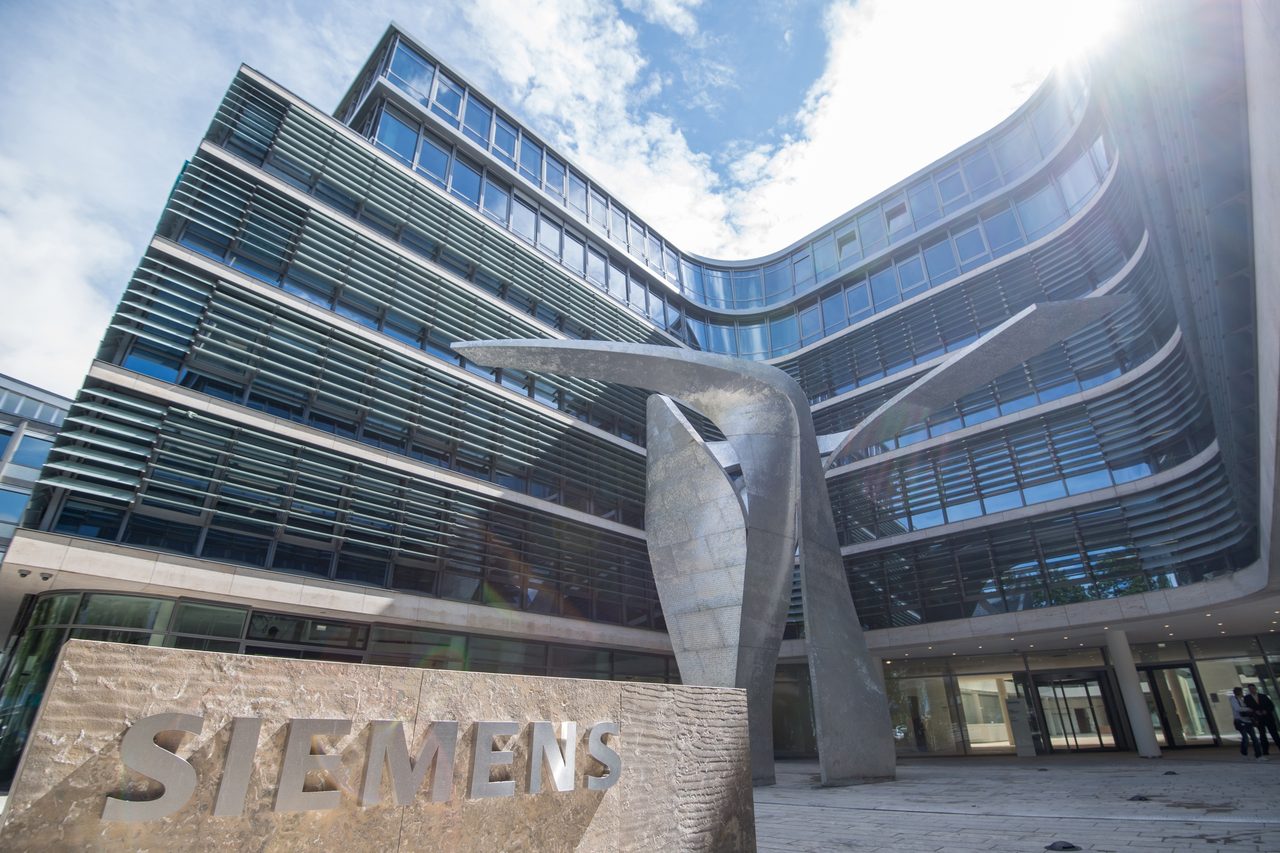 Siemens'in Üçüncü Çeyrek Siparişleri Rekor Kırdı