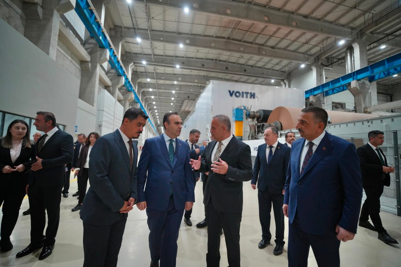 Modern Karton'un 850 Milyon Dolarlık Kâğıt Tesisi Zonguldak'ta Açıldı